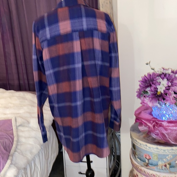 Mudd Women’s Plaid Shirt - Picture 4 of 7